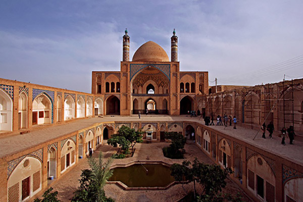 مسجد آقابزرگ کاشان 