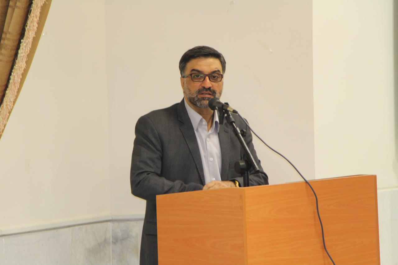 فرماندار کاشان :در شورای اسلامی شهر، سیاست و سیاست بازی مورد تایید مردم نیست
