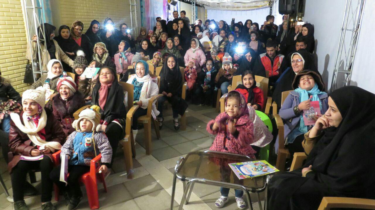 با حضور مشاورین وزارت فرهنگ ارشاد و اسلامی  جشن کتاب «کودک و نوجوان» در کاشان برگزار شد